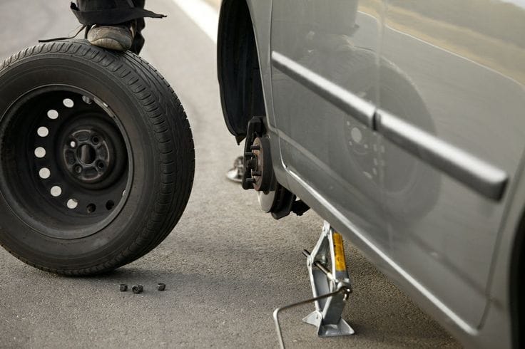 Tyre Vortex mobile tyre fitting van parked in Croydon with equipment setup